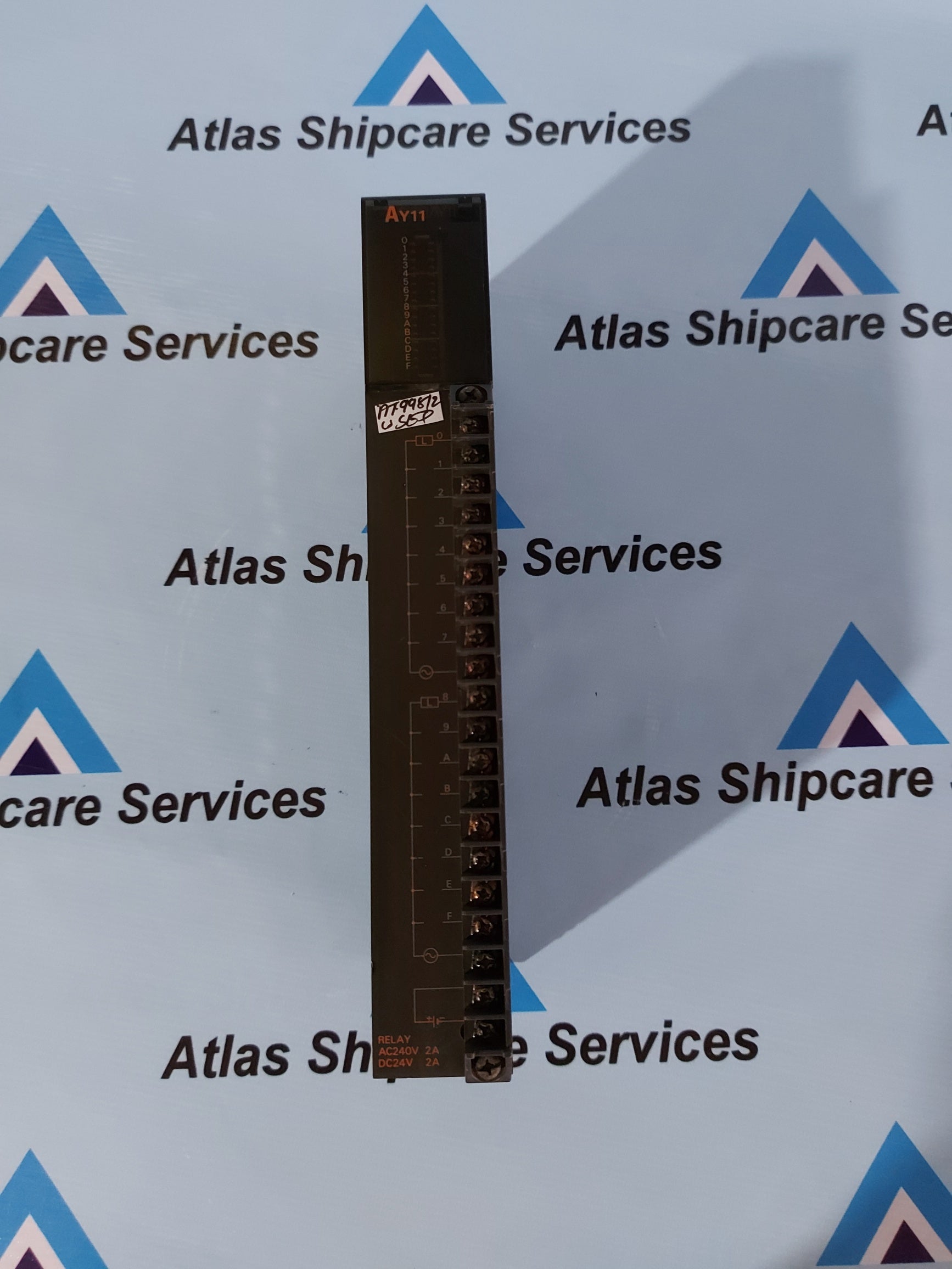 MITSUBISHI MELSEC AY11 PROGRAMMABLE CONTROLLER RELAY OUTPUT MODULE